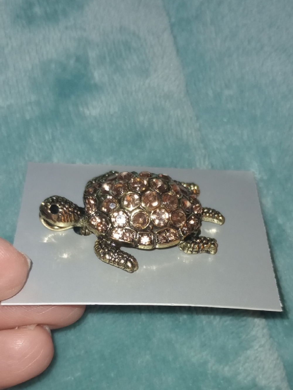 Rhinestone Turtle Brooch - Gold Tone With Champagne Crystals